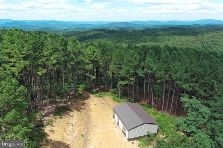 3 BLUFFS ON THE POTOMAC, SPRINGFIELD - Photo 2 of 25