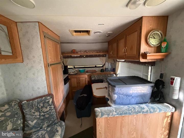 20 UNRESTRICTED ACRES, ROMNEY - Photo 22 of 25