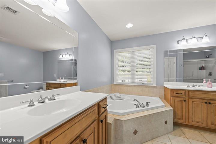 681 N. LAKEWOOD DRIVE, RIDGELEY - Photo 14 of 25