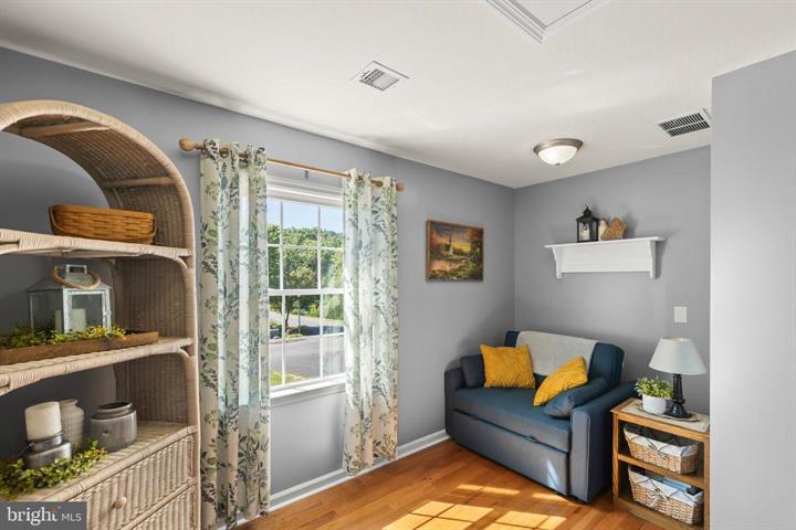 681 N. LAKEWOOD DRIVE, RIDGELEY - Photo 20 of 25
