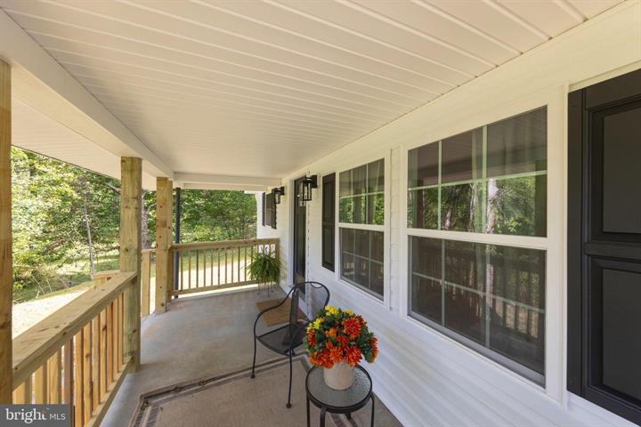 85 RALPH BARNES LANE, FORT ASHBY - Photo 2 of 25