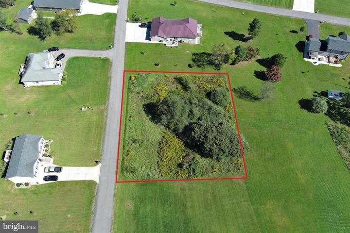 43 SPENCER LANE, ROMNEY - Photo 2 of 13