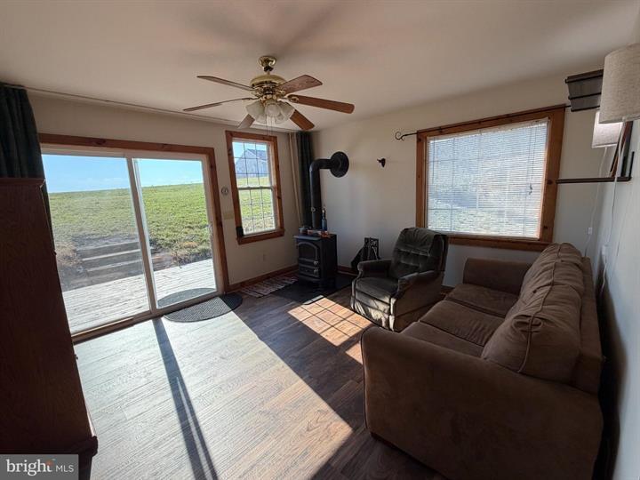 518 S Apple Ridge Road, ROMNEY - Photo 10 of 25