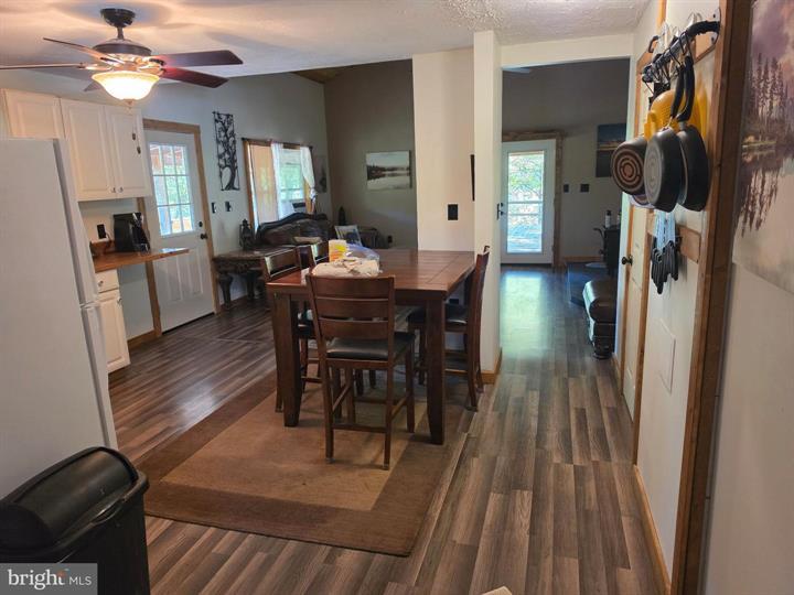262 SHILLINGBURG LANE, SPRINGFIELD - Photo 16 of 25