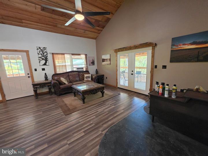 262 SHILLINGBURG LANE, SPRINGFIELD - Photo 14 of 25