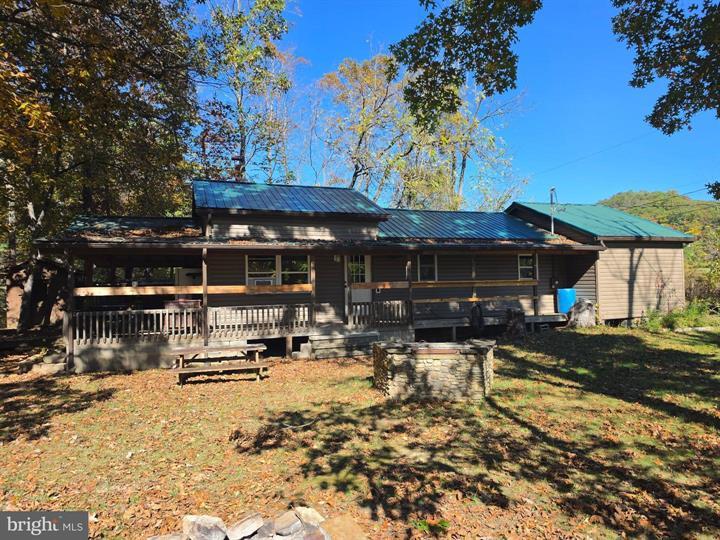 262 SHILLINGBURG LANE, SPRINGFIELD - Photo 10 of 25