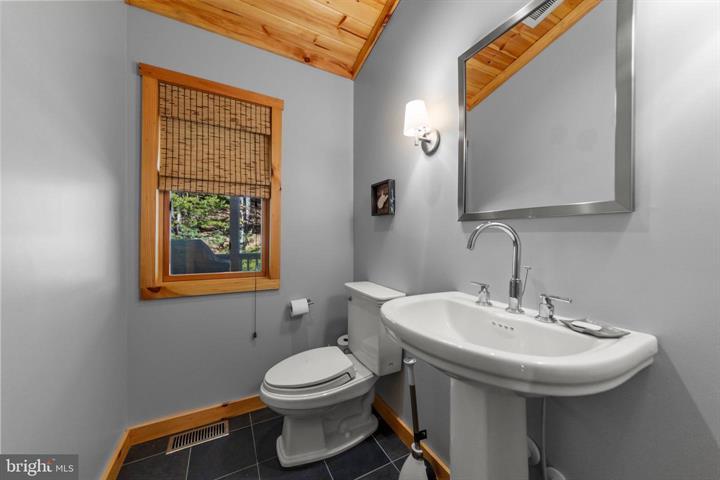 796 ROCKY BRANCH ROAD, BAKER - Photo 16 of 25