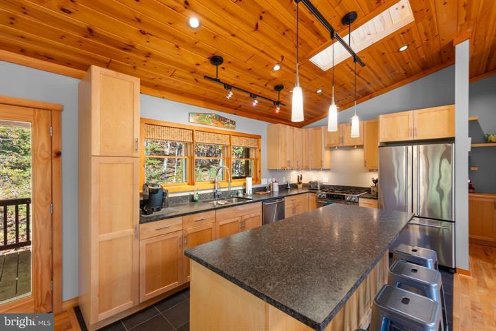 796 ROCKY BRANCH ROAD, BAKER - Photo 10 of 25