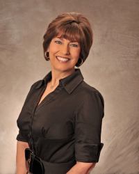 Karen Hartmann - Professional headshot