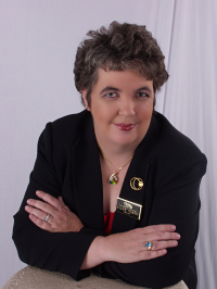 Diane Varni - Professional headshot