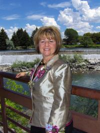 JERILYN RINDFLEISCH - Professional headshot