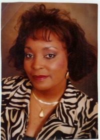 Cheryl Thompson - Professional headshot