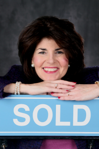 CAROLENE MAHNKEN *Professional Standards Certified Specialist* - Professional headshot