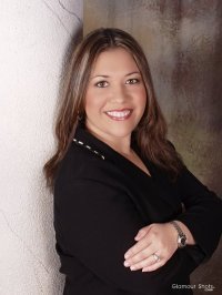 Michelle Rojas - Professional headshot
