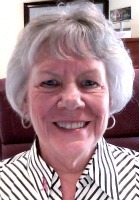 Relo Director Liz Loadholt - Professional headshot