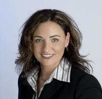 Laura Staude - Professional headshot