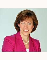 Cindy Poole - Professional headshot