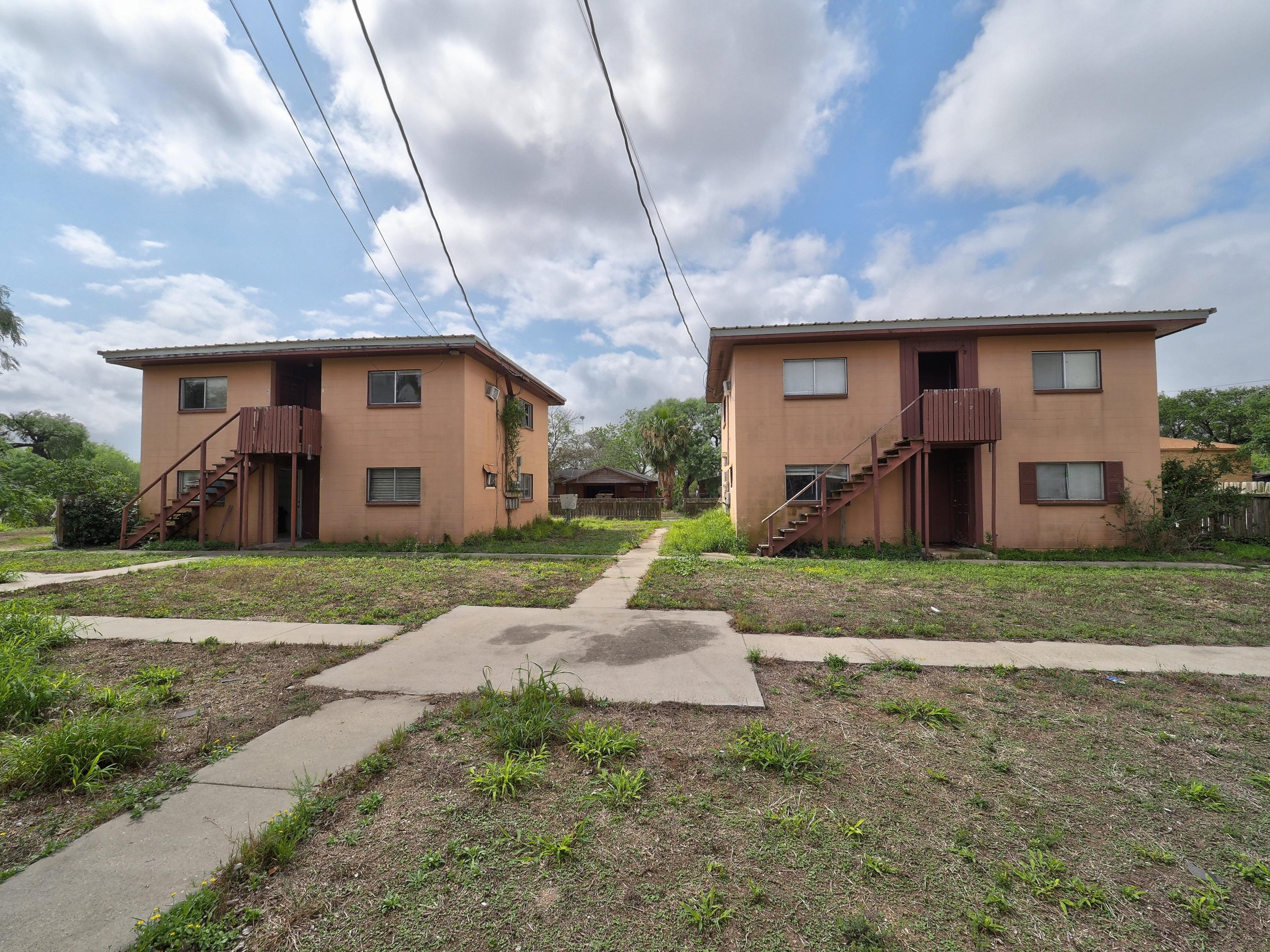 628 W Mesquite Ave, Kingsville - Photo 6 of 10