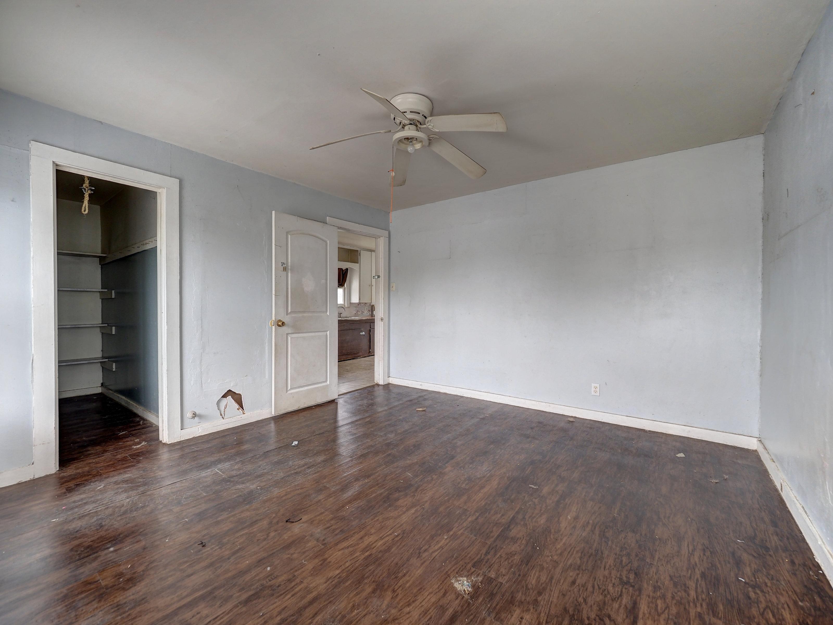 Residential at 1106 E Huisache Ave
