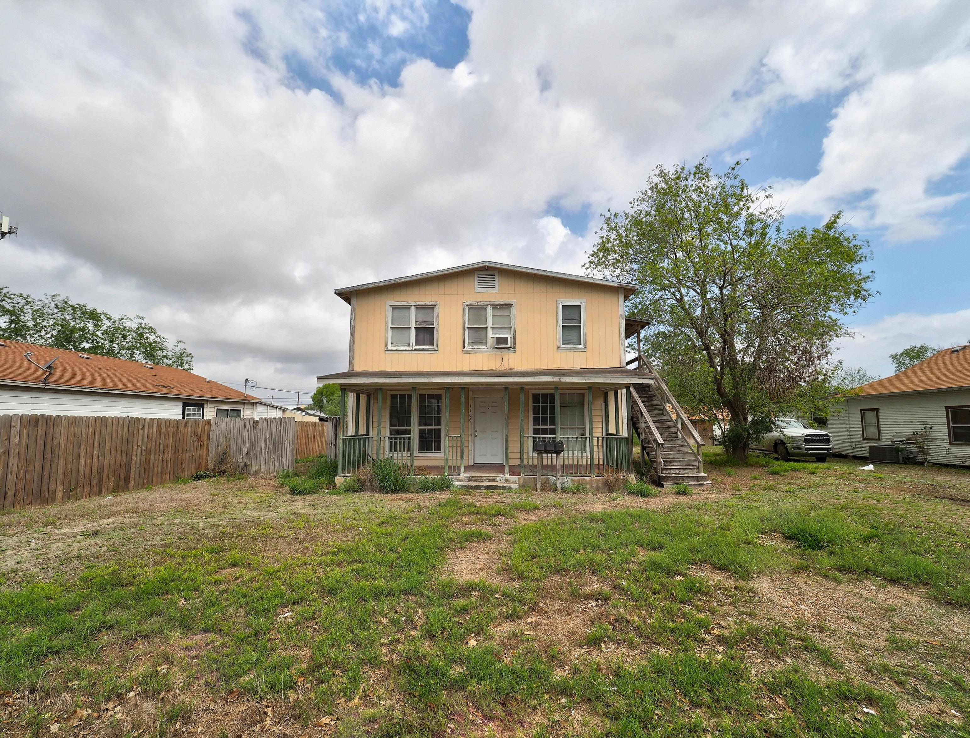 1106 E Huisache Ave, Kingsville - Photo 24 of 26