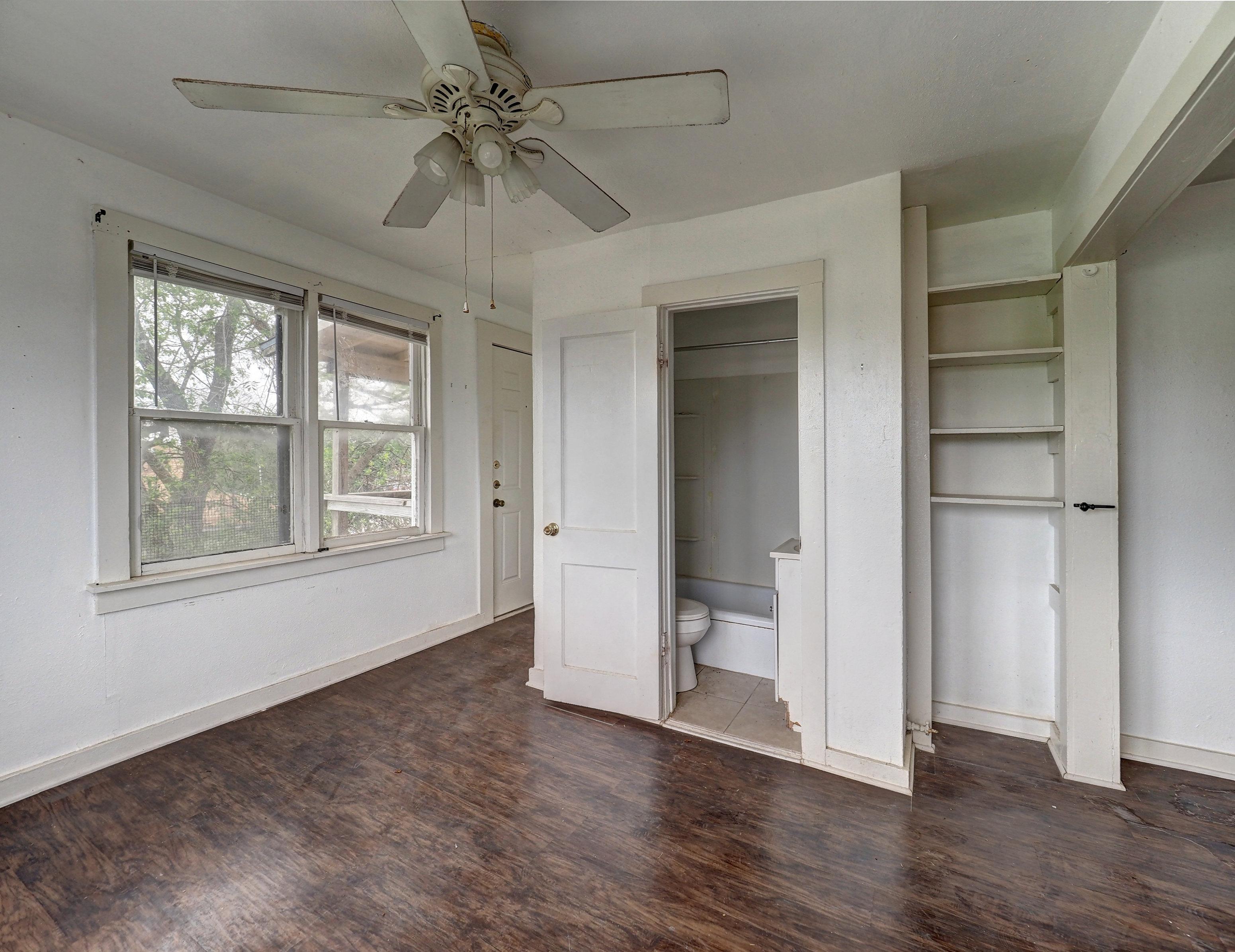 1106 E Huisache Ave, Kingsville - Photo 17 of 26