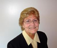 Lois Ireland - Professional headshot