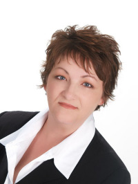 Katrina Carter - Professional headshot