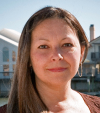 Arlene Minar - Professional headshot
