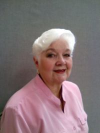 Evelyn Guinn - Professional headshot