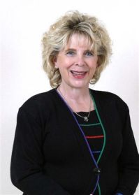 Janet Pigeon - Professional headshot