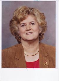 Betty Zwilling - Professional headshot