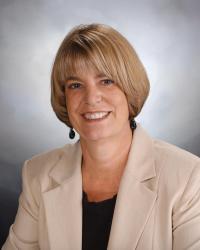 Rosanne Terry - Professional headshot