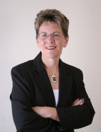 Lynne Forrestal - Professional headshot