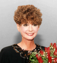 Elaine Szalay - Professional headshot
