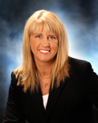 Sharon Quernemoen - Professional headshot