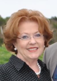 Thera Buttaro - Professional headshot