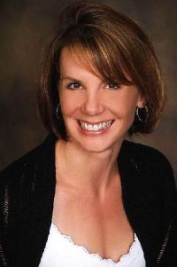 Lori Anderson-Benson - Professional headshot