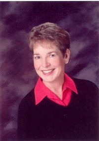 Kelly Daniels - Professional headshot