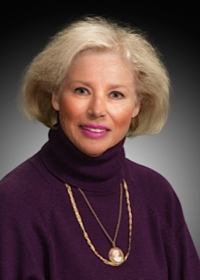 Sharon Abrams, CRS, CRIS, PRINCIPAL BROKER - Professional headshot