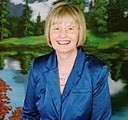 Linda Hopp - Professional headshot