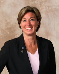 Kati Harken - Professional headshot