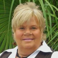 Janie Westmoreland - Professional headshot