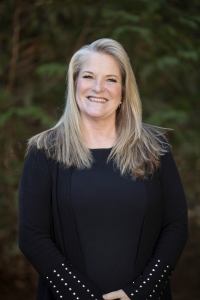 Brenda Poskitt - Professional headshot