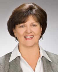 Lucy Bottorff - Professional headshot