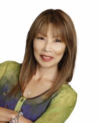 Wendy E F Watanabe - Professional headshot