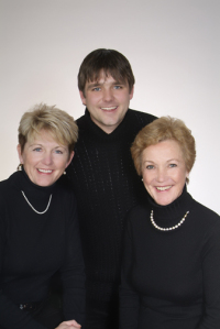 Kim Cosack - Professional headshot