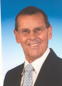 Donald Morris - Professional headshot