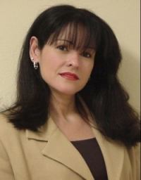 Sandra Ortega - Professional headshot