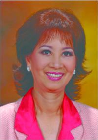 Joanne Phan - Professional headshot