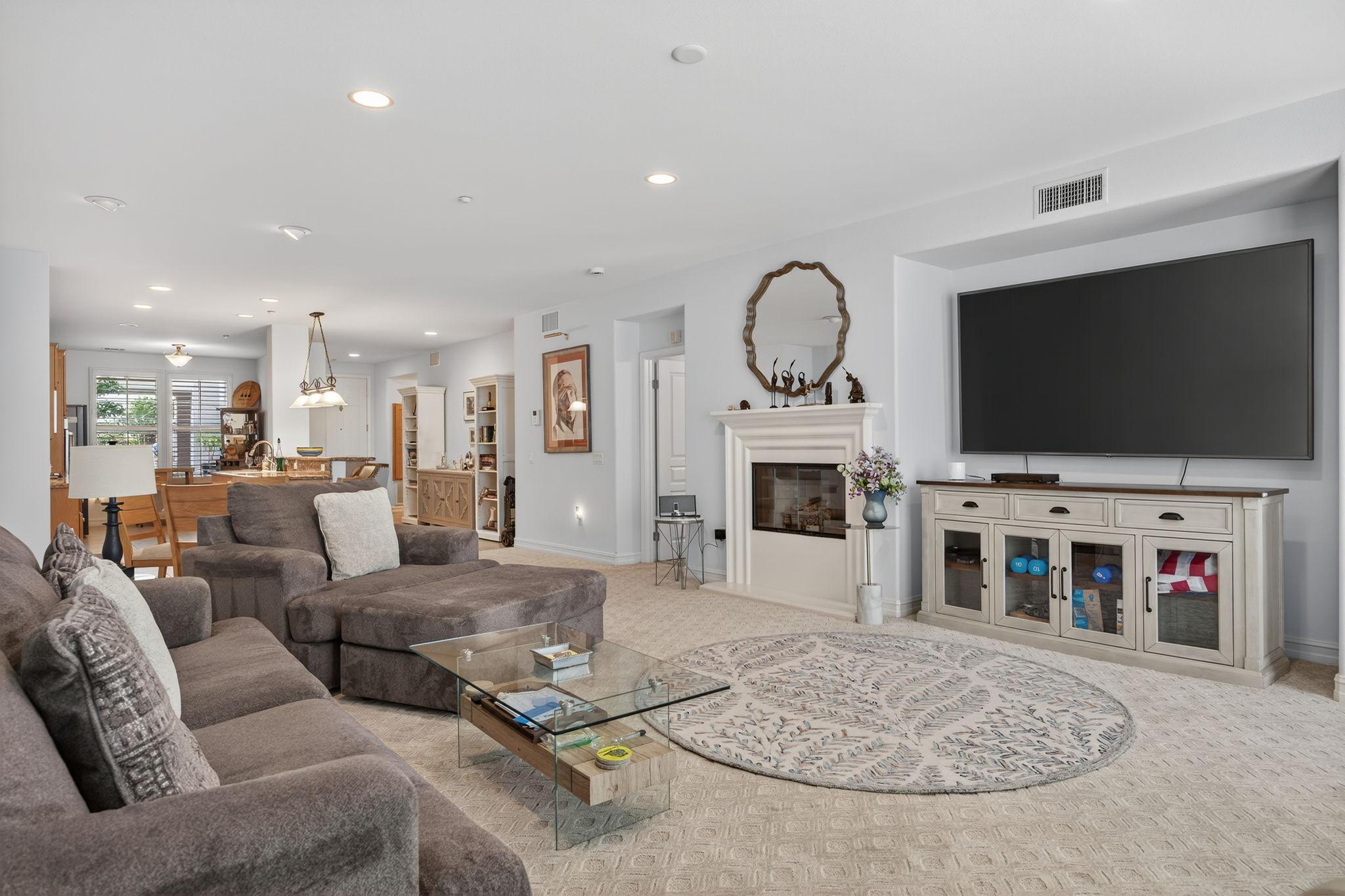 1423 Windshore Way, Oxnard - Photo 11 of 23